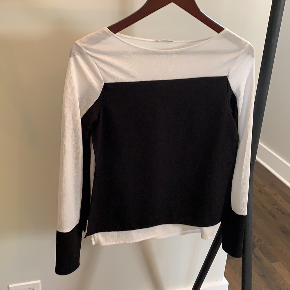 Zara white and black layered long sleeve top S